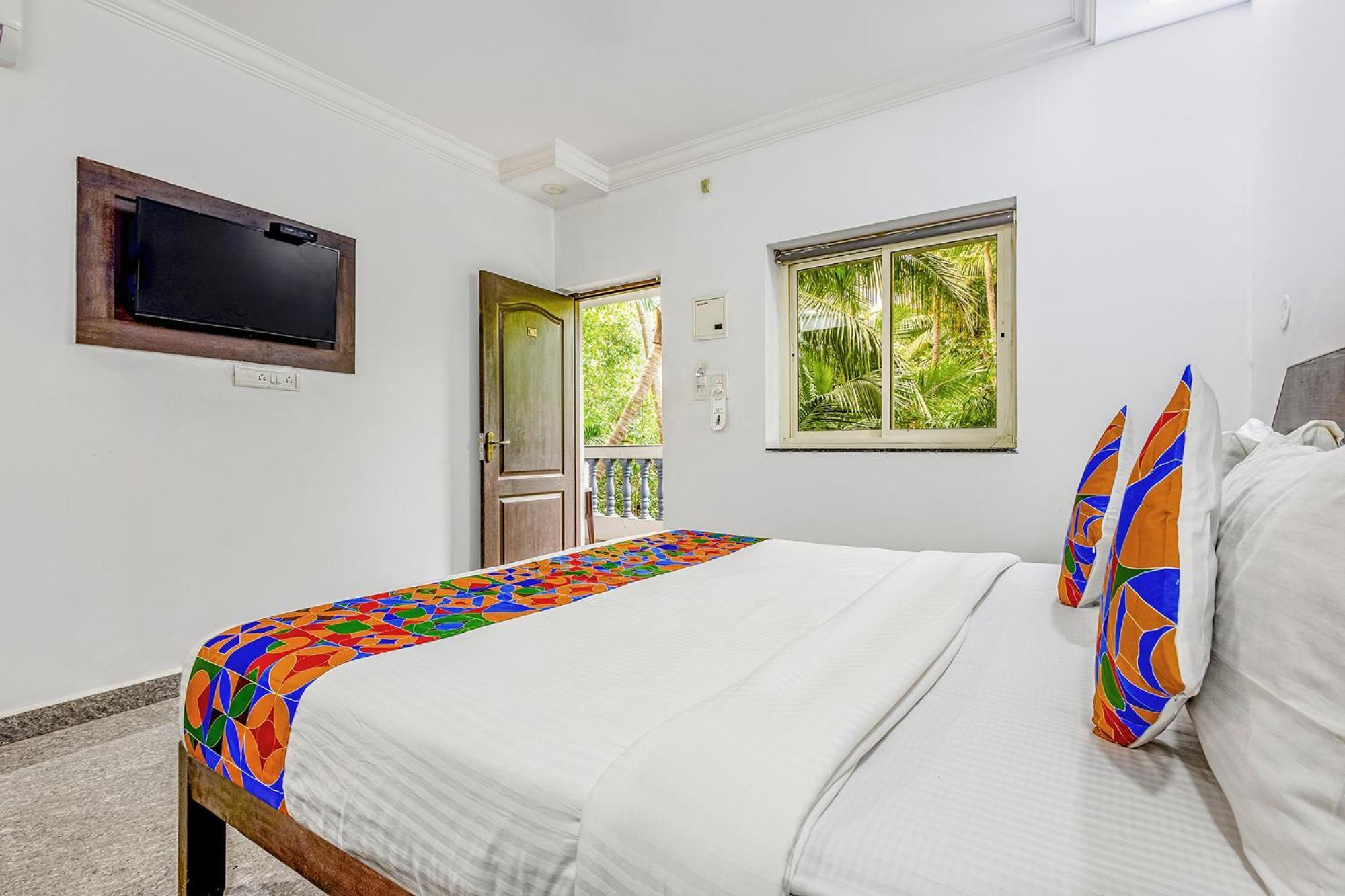 Fabhotel Raj Resort - Nr Calangute Beach Εξωτερικό φωτογραφία